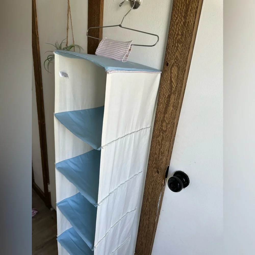 Blue Hanging 7 Cube Closet Organizer + Metal Hanger